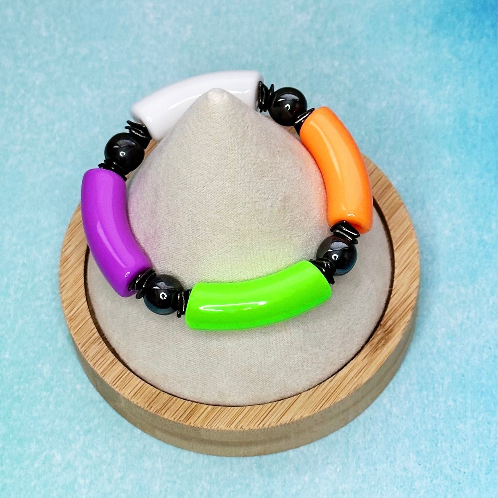 Acrylic Bamboo Bead Bracelet | Bliss Bayou